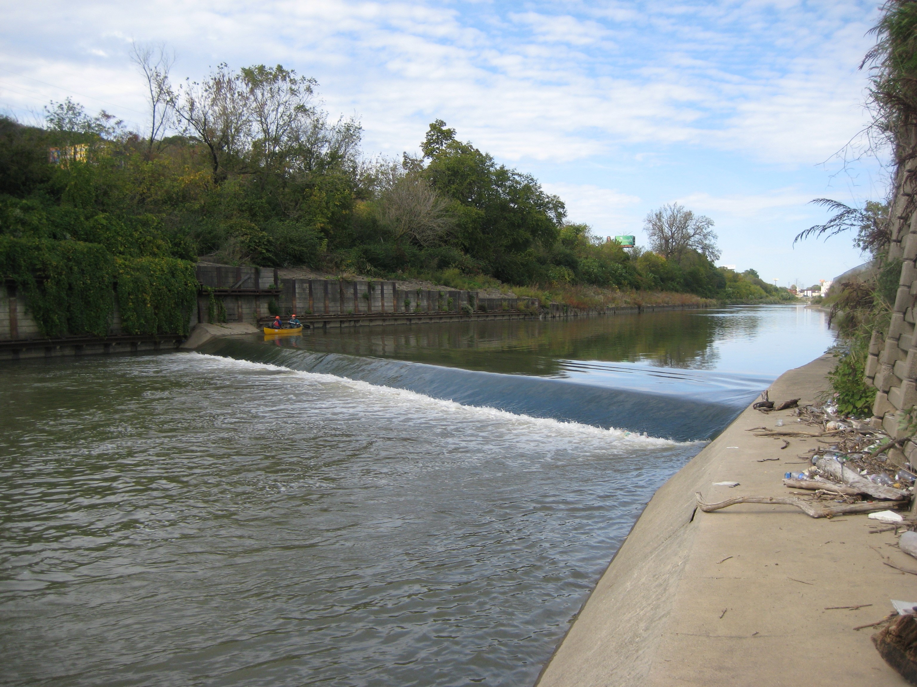 Photo of a low-head dam